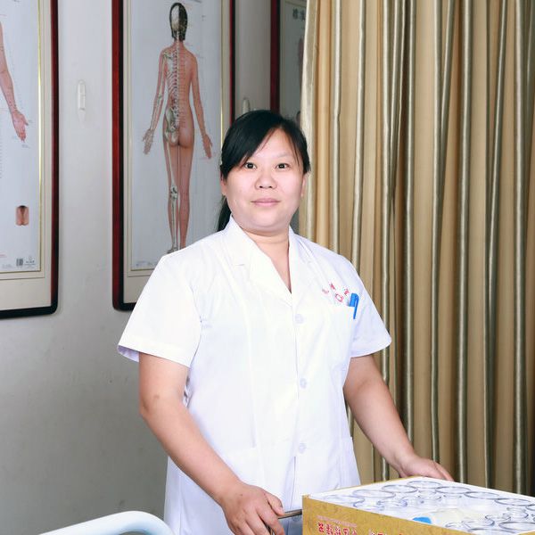 李靜